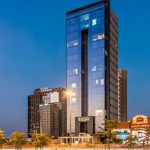 4* Hotel Anan